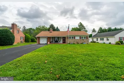 1711 Billview Drive, Lancaster, PA 17601 - Photo 2