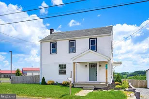 2161 Meadow View Rd, Manheim, PA 17545 - Photo 2