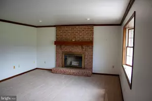 5237 Sunset Ln, Gap, PA 17527 - Photo 4