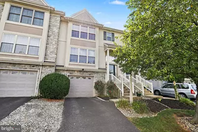 634 Lausch Lane, Lancaster, PA 17601 - Photo 4