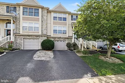 634 Lausch Lane, Lancaster, PA 17601 - Photo 2