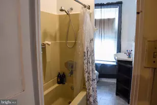 409 E Strawberry St, Lancaster, PA 17602 - Photo 20