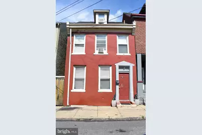 409 E Strawberry Street, Lancaster, PA 17602 - Photo 1