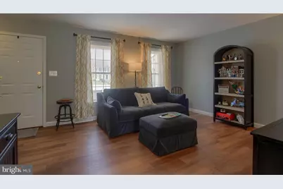 677 Knoll Drive, Mount Joy, PA 17552 - Photo 6