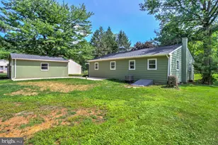 605 Sycamore Dr, Columbia, PA 17512 - Photo 30