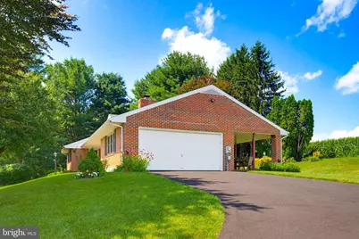 15 Wildflower Lane, Lancaster, PA 17603 - Photo 4