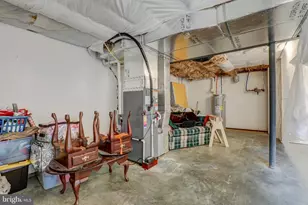 124 E Broad St, New Holland, PA 17557 - Photo 20