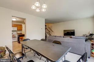 124 E Broad St, New Holland, PA 17557 - Photo 8