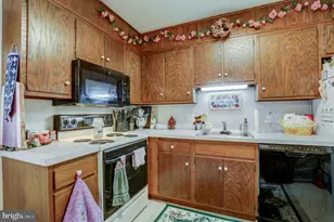 210 Meadow View Dr, Leola, PA 17540 - Photo 74