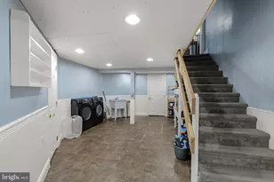 449 N State St, Ephrata, PA 17522 - Photo 18