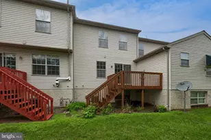 1056 Cobblestone Ln, Lancaster, PA 17601 - Photo 26
