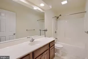 1056 Cobblestone Ln, Lancaster, PA 17601 - Photo 22