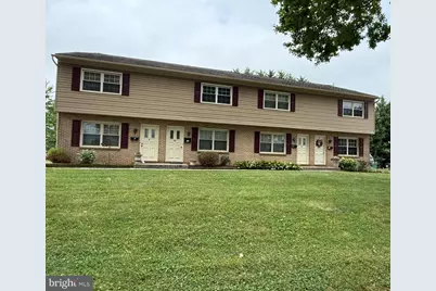 2-10 Meadow View Drive, Leola, PA 17540 - Photo 2