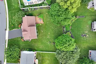 8 Barbara Ln, Lititz, PA 17543 - Photo 6