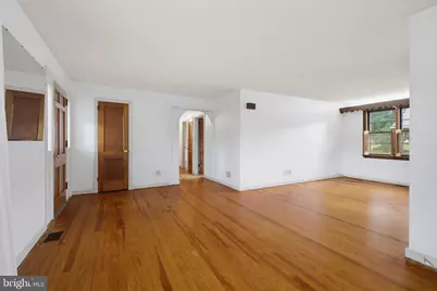 24 W Denlinger Avenue, Strasburg, PA 17579 - Photo 8
