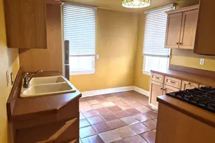 137 E New St, Lancaster, PA 17602 - Photo 6