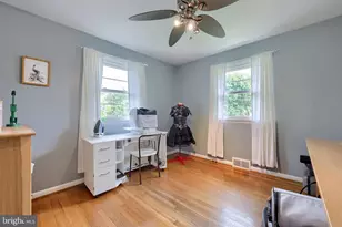 19 Pleasant Dr, Lancaster, PA 17602 - Photo 32