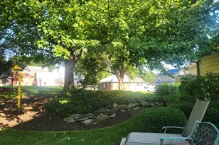 342 N Locust St, Lititz, PA 17543 - Photo 8