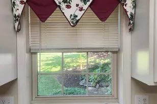 342 N Locust St, Lititz, PA 17543 - Photo 12
