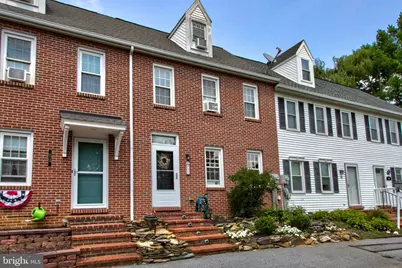 55 Hilldale Drive, Ephrata, PA 17522 - Photo 2