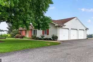 241 Fetterville Rd, East Earl, PA 17519 - Photo 1