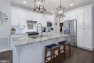 1214 Edgemoor Ct, Lancaster, PA 17601 - Photo 10