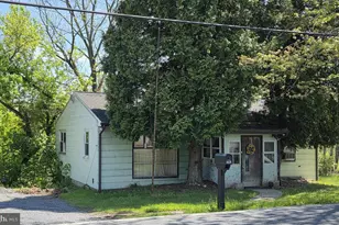 730 S Ridge Rd, Denver, PA 17517 - Photo 2