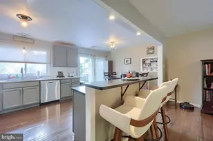 2837 Pebblebrook Dr, Lancaster, PA 17601 - Photo 6