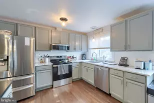 2837 Pebblebrook Dr, Lancaster, PA 17601 - Photo 8