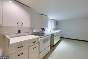 107 Broad, Akron, PA 17501 - Photo 36