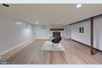 107 Broad, Akron, PA 17501 - Photo 32