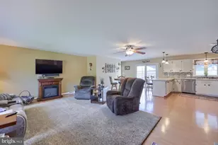 107 Broad, Akron, PA 17501 - Photo 6