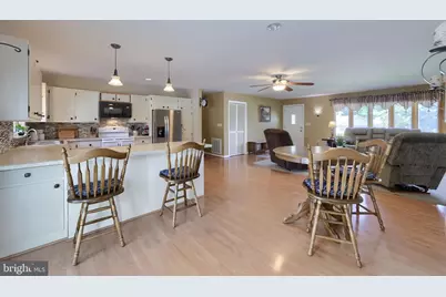 107 Broad, Akron, PA 17501 - Photo 18