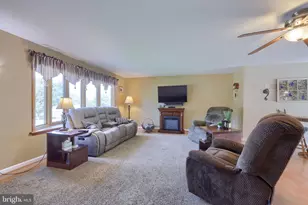 107 Broad, Akron, PA 17501 - Photo 8