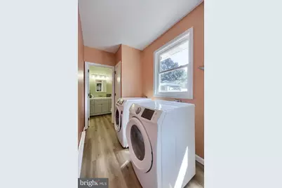 107 Broad, Akron, PA 17501 - Photo 30