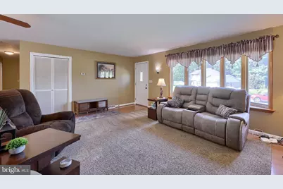107 Broad, Akron, PA 17501 - Photo 8