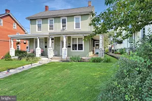 437 S State St, Ephrata, PA 17522 - Photo 1