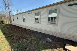 38 Lakeview Dr, Elizabethtown, PA 17022 - Photo 6