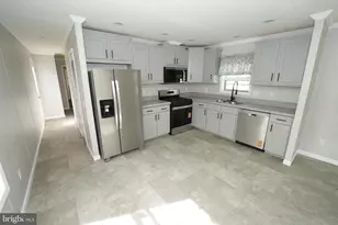 38 Lakeview Dr, Elizabethtown, PA 17022 - Photo 18