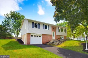 341 Primrose Ln, Mountville, PA 17554 - Photo 1