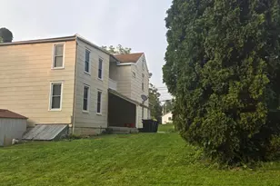 442 S Main St, Manheim, PA 17545 - Photo 14