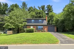 1125 Harriet Ave, Lancaster, PA 17601 - Photo 2