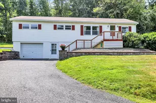 357 Twin County Rd, Morgantown, PA 19543 - Photo 2