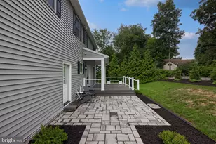 111 Crimson Ln, Elizabethtown, PA 17022 - Photo 6