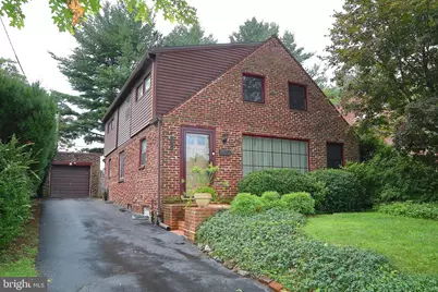 1610 Ridgeview Avenue, Lancaster, PA 17603 - Photo 1