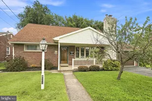 821 Ridge Ave, Columbia, PA 17512 - Photo 2