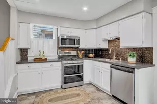 37 W Main St, Mountville, PA 17554 - Photo 12