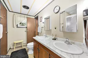 233 Acorn Ln, Lititz, PA 17543 - Photo 34