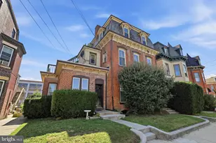 140 N 3rd St, Columbia, PA 17512 - Photo 2