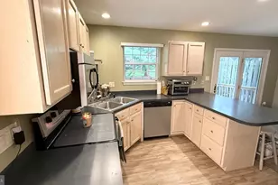 100 Meadowcroft Dr, Lancaster, PA 17603 - Photo 6